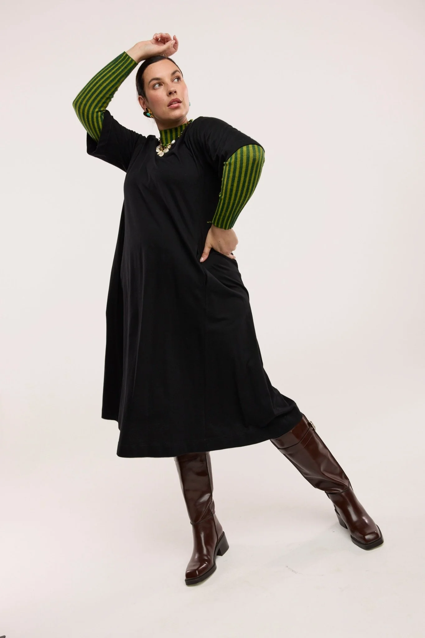 Organic Traveller Midi Dress - Image 6